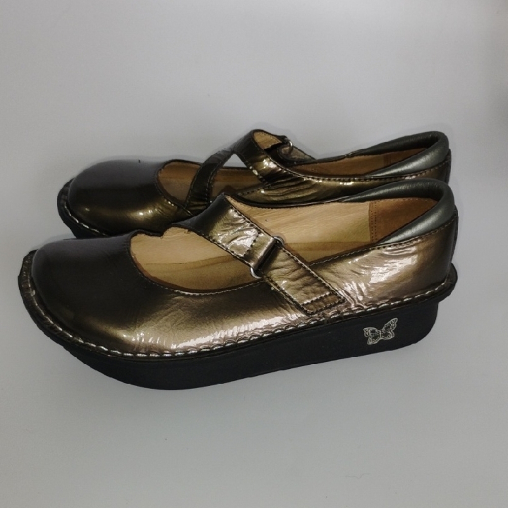 Alegria By PG Lite Metallic Mary Jane Shoes Moccasin Stitching  Slip-On 37 - Picture 2 of 11